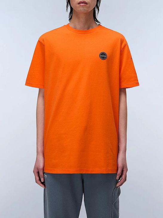 t-shirt-napapijri-s-badge-da-uomo-arancione